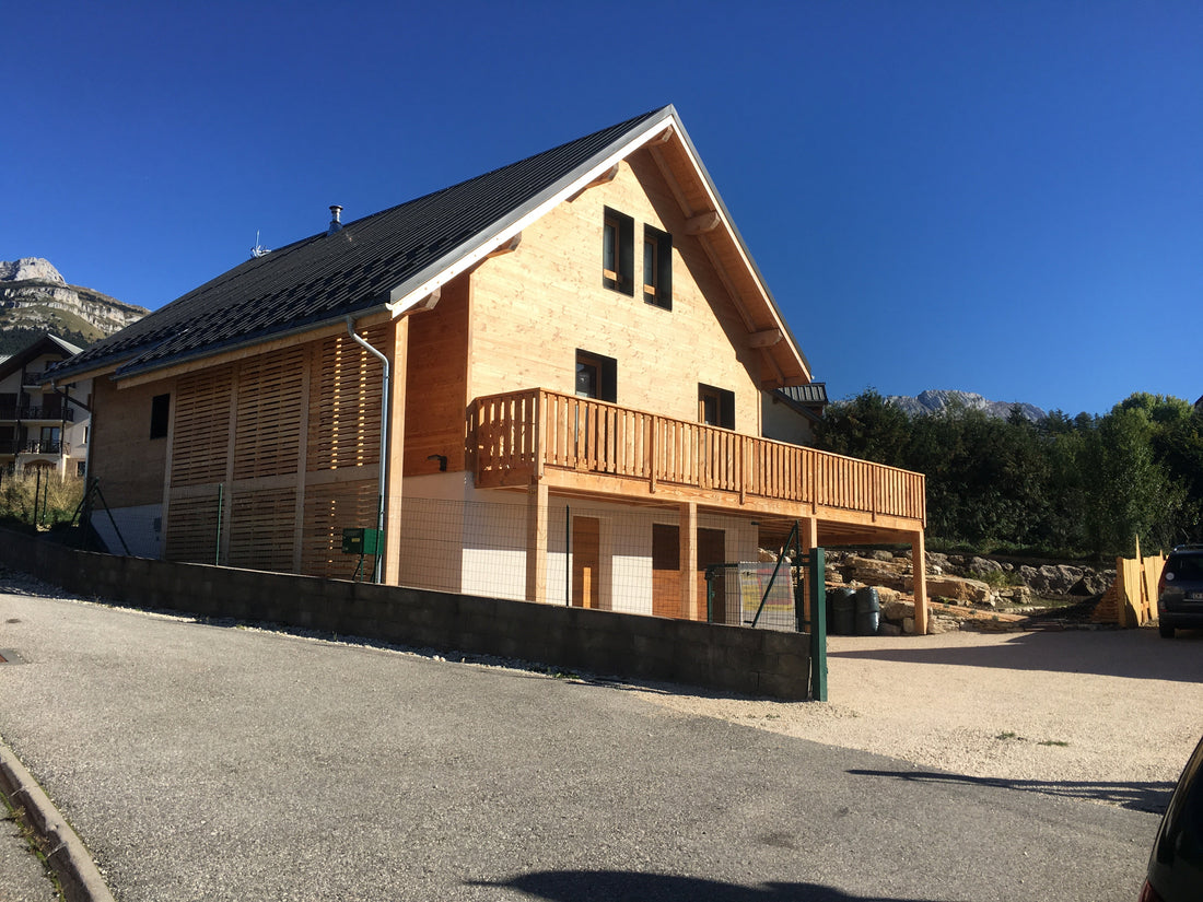 Faut-il un permis pour construire un carport chez soi ?